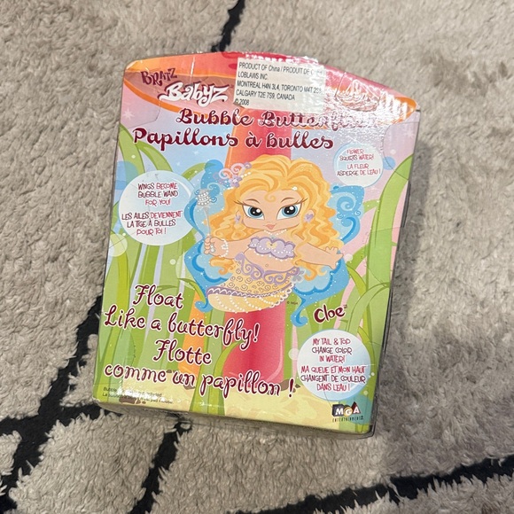 Bratz babyz Bubble Butterfliez Doll Cloe with Blue Wings - Picture 2 of 5